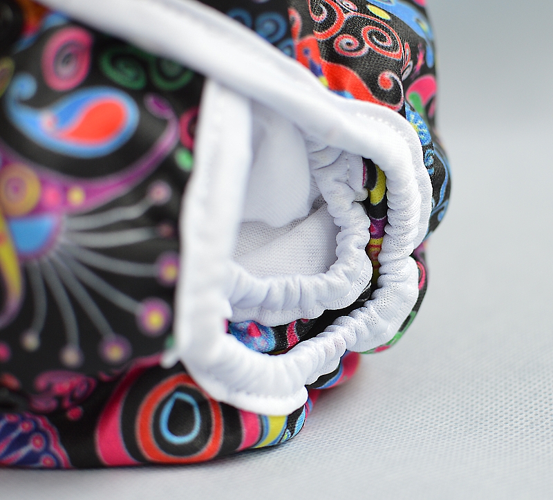 Svrchní kalhotky Páv na patentky 1