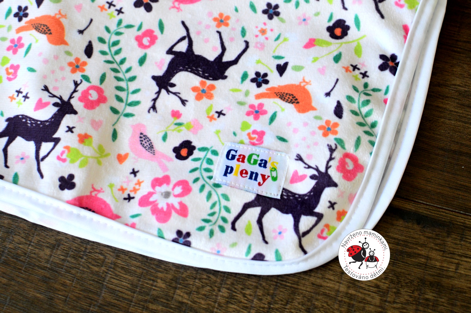 Přebalovací podložka Srnka minky