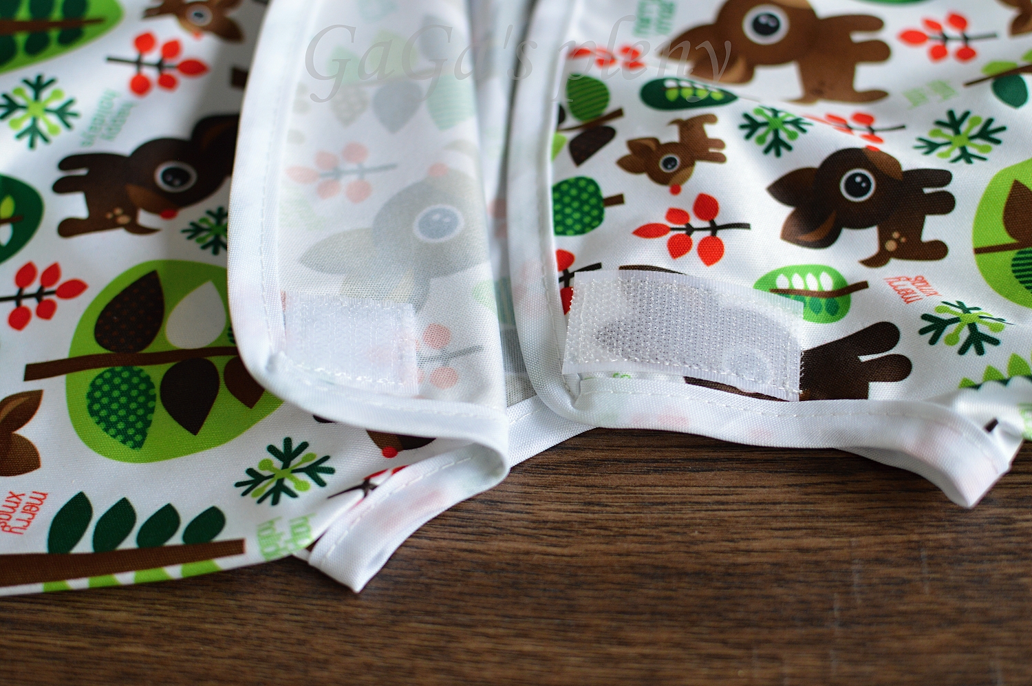 Bryndák s rukávy Lesní