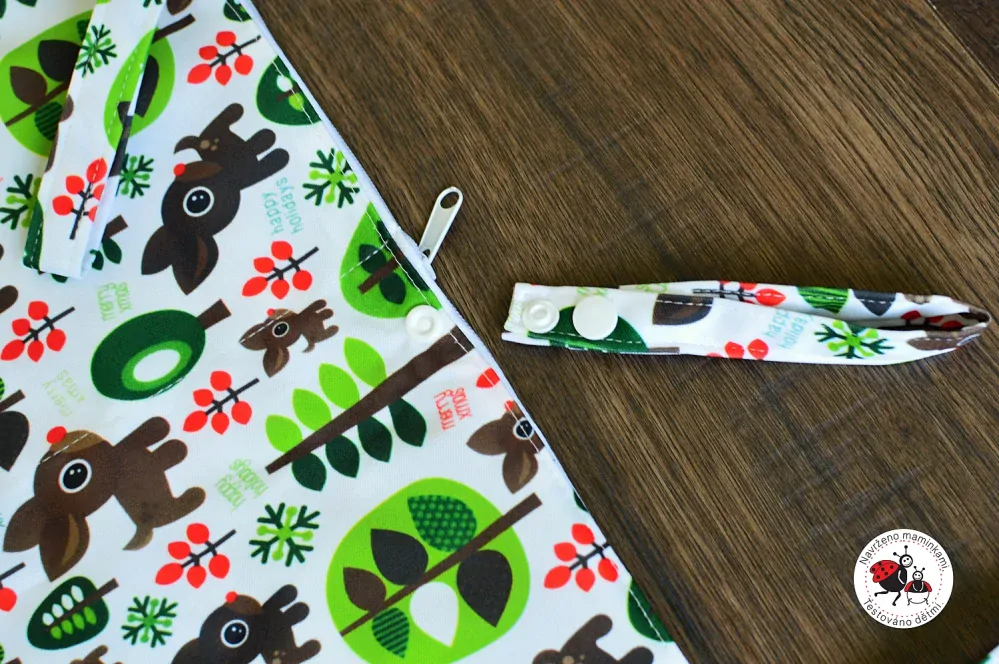 Organizér na kočár Lesní