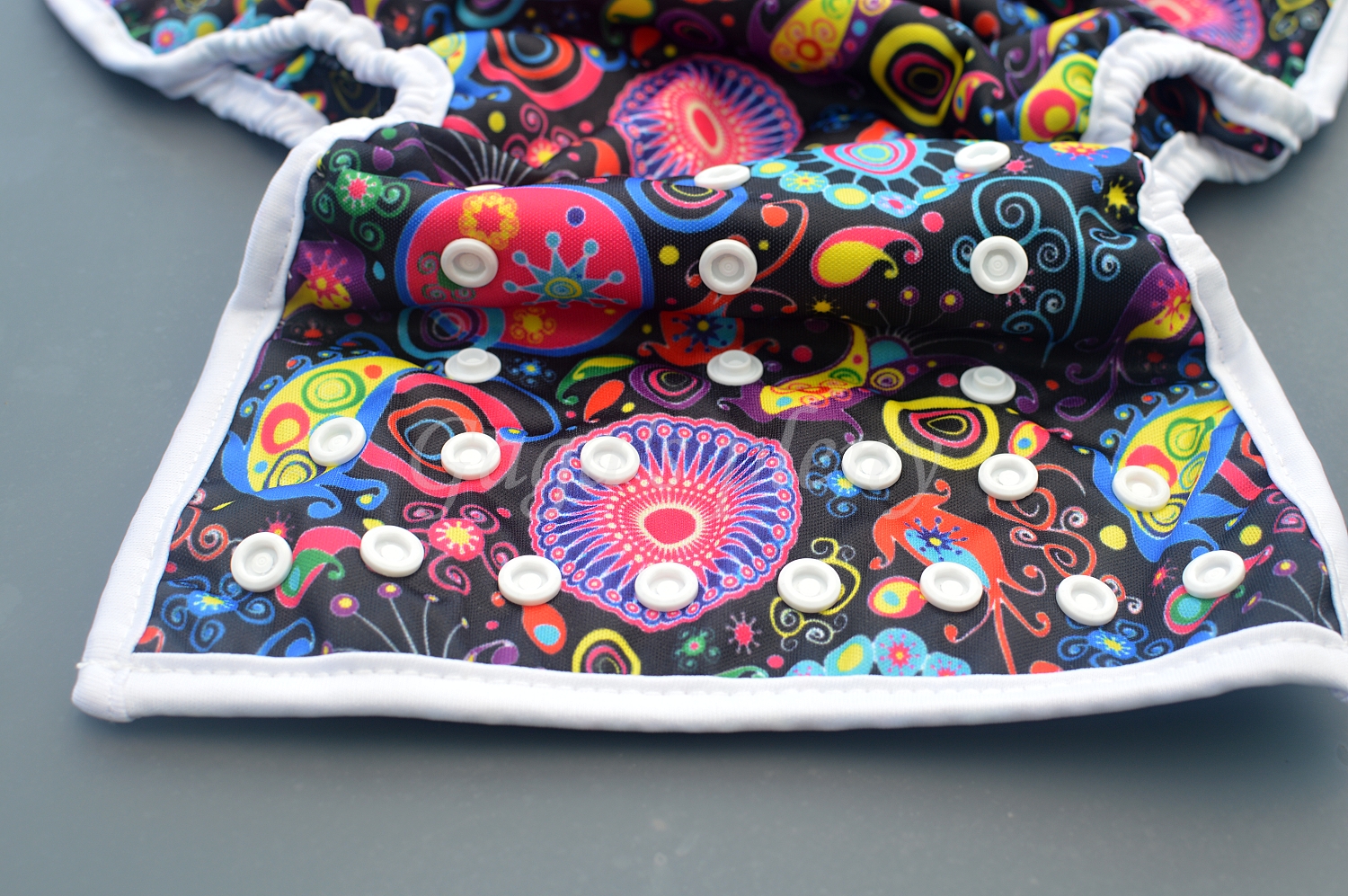 Svrchní kalhotky Páv na patentky 1